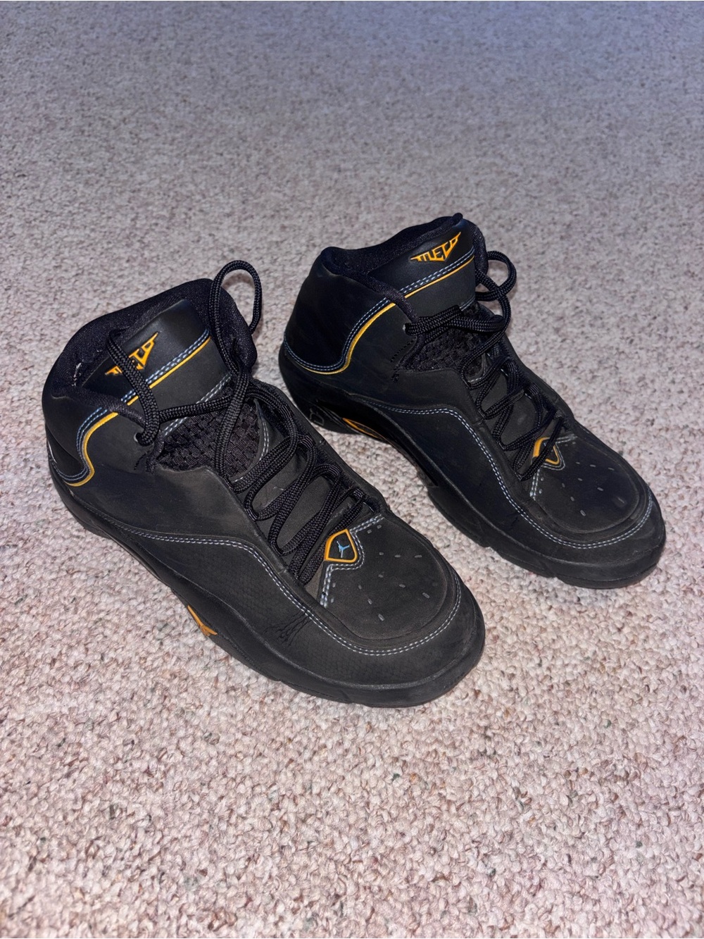 Air Jordan Melo M7 “Carmelo Anthony” 2007 OG – Size 5.5 Youth
